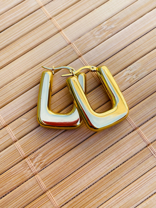 Aros Bold Square