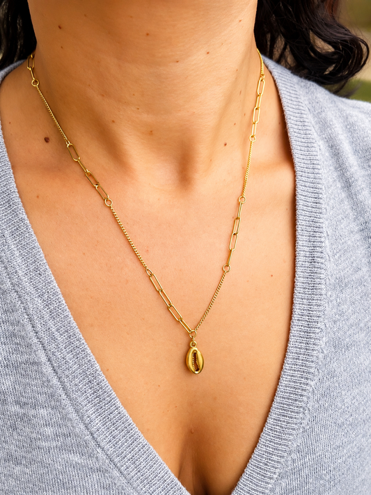 Collar Conchita Dorada